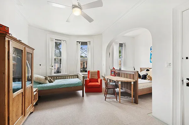 Rented by Corcoran | media 25