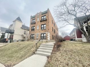 2210 Booth, Milwaukee, WI 53212