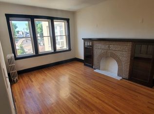 2650 N Hamlin Ave #2E, Chicago, IL 60647