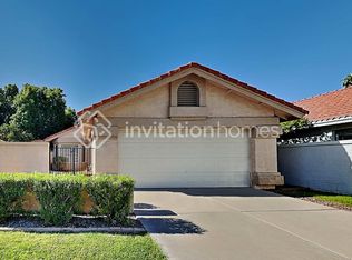 1055 W Sunward Dr, Gilbert, AZ 85233