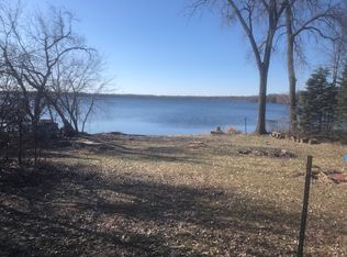 5828 Bald Eagle Blvd W, White Bear Township, MN 55110