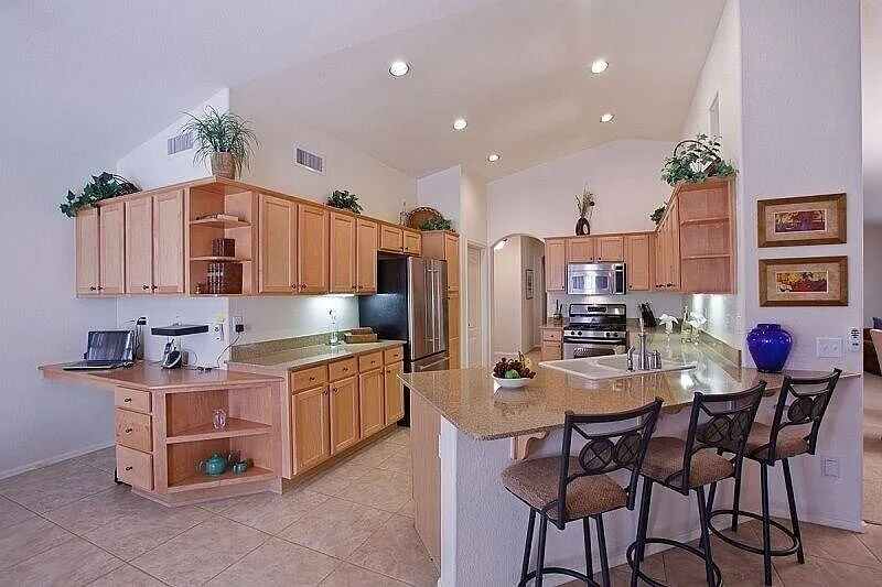 W Verde Ln, Goodyear — Photo 4