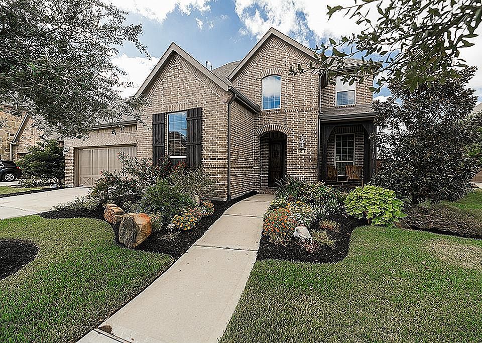 1st image of 8710 Long Cross Dr
