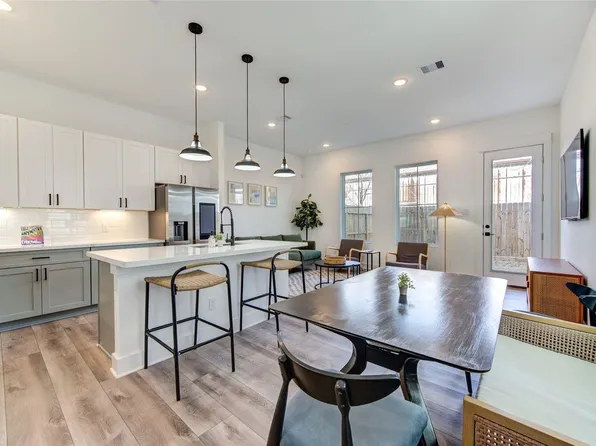 2906 Stevens St, Houston, TX 77026