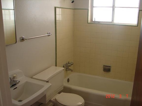 4th image of 5511 Waycross Ave