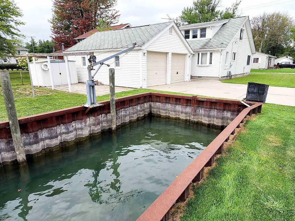 105 North Ave, photo 10