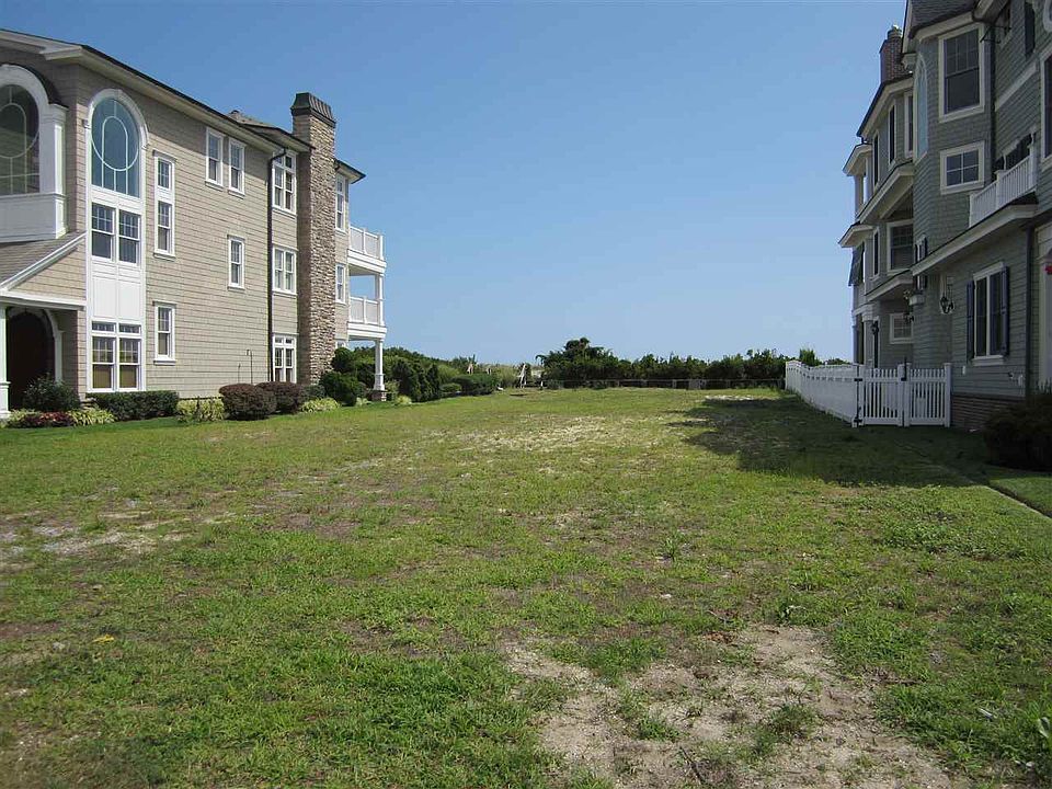 2nd image of 2425 Wesley Ave