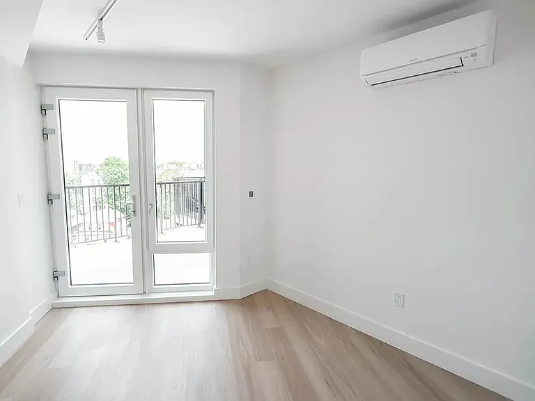 1457 Flatbush Ave #702 — Photo 5