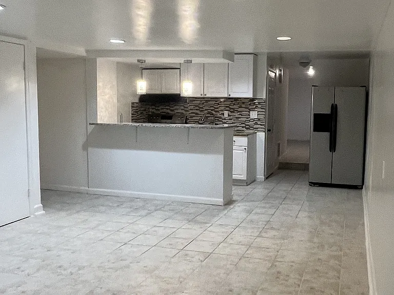 200 Colesville Manor Dr — Photo 10