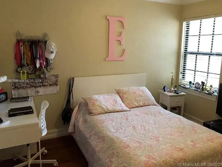 4310 Vineyard Cir #4310 — Photo 12