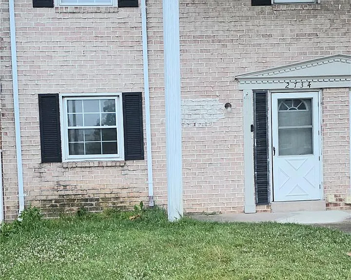 2734 Ronca Blvd — Photo 1