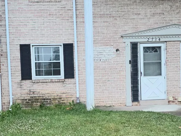 2734 Ronca Blvd, Allentown, PA 18109