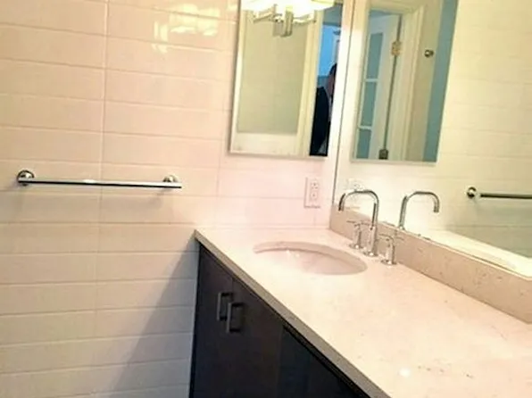 355 West 22nd Street image 7 of 8