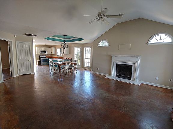 Open Concept Layout