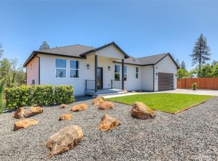 1689 Lindholm Ln, Paradise, CA 95969