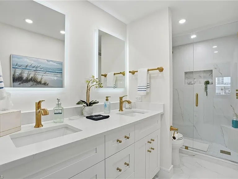 3443 Gulf Shore Blvd N #814 — Photo 43