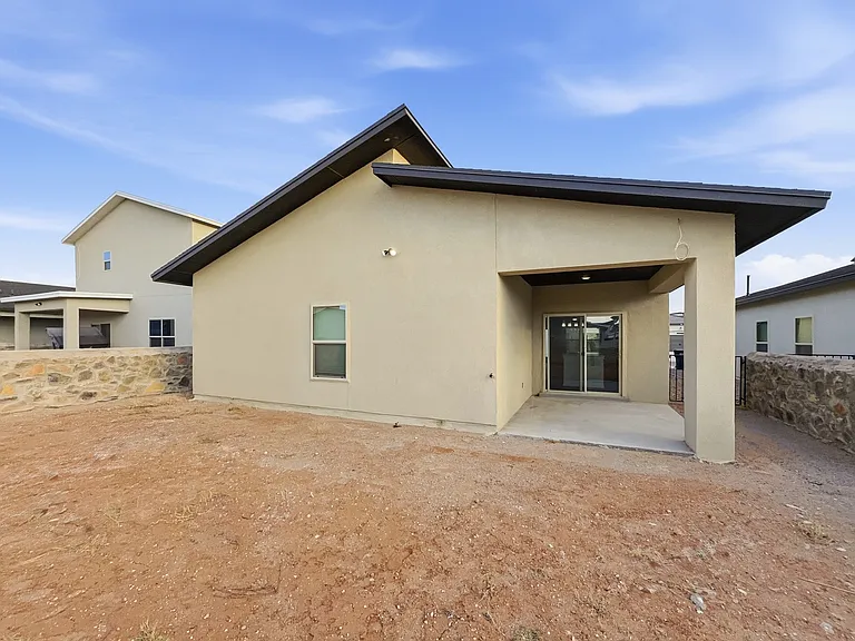15113 Ambition Ave — Photo 30