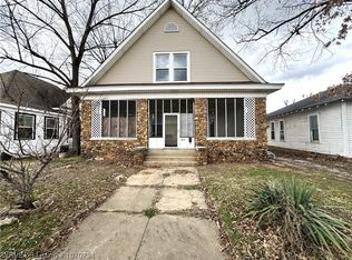 810 S 20th St, Fort Smith, AR 72901