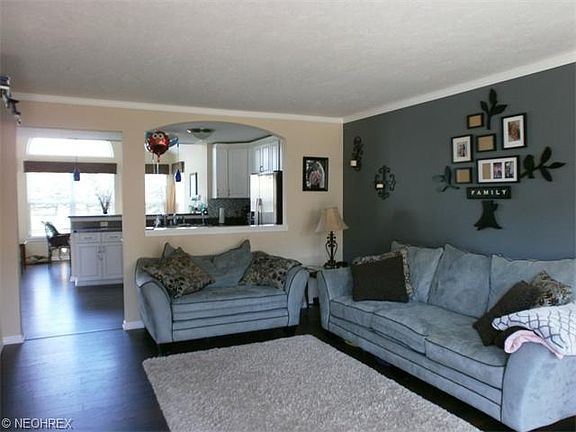 3rd image of 4143 Keswick Dr