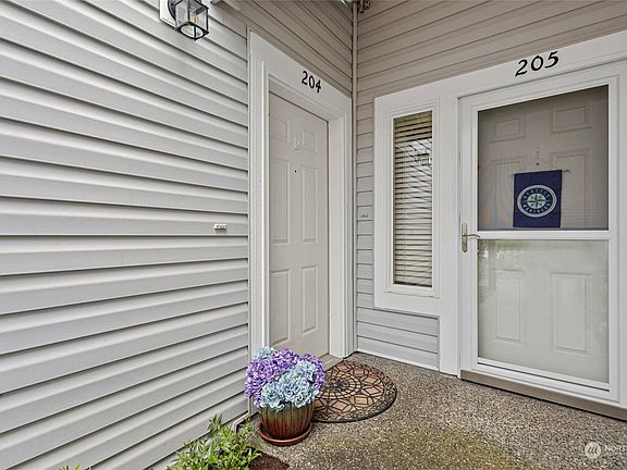 2nd image of 7214 Centerville Court #204