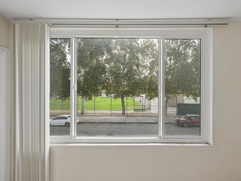 16900 Parthenia St #20 — Photo 21