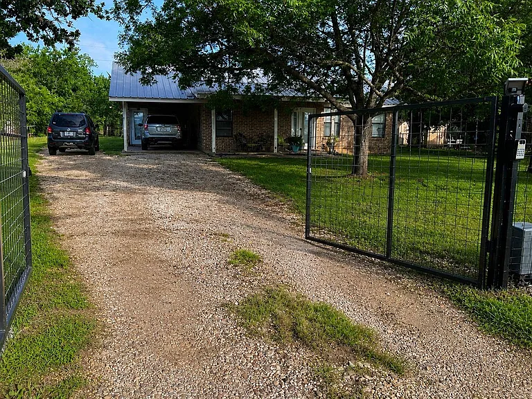 680 Stringtown Rd — Photo 14