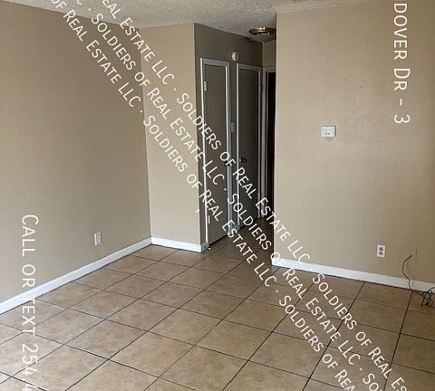 2nd image of 2312 Andover Dr APT 3