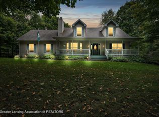 123 S Canfield Rd, Eaton Rapids, MI 48827