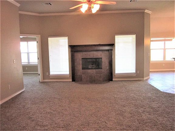 2nd image of 13904 Agate Dr