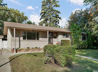 3166 Eastview, Saskatoon, SK S7J 3J4