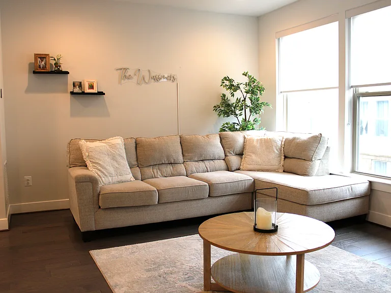5040 Oakmoore Dr — Photo 18