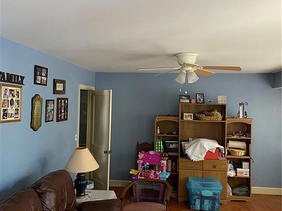 4th image of 1001 Church St