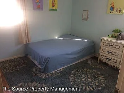 408 Smith St — Photo 10