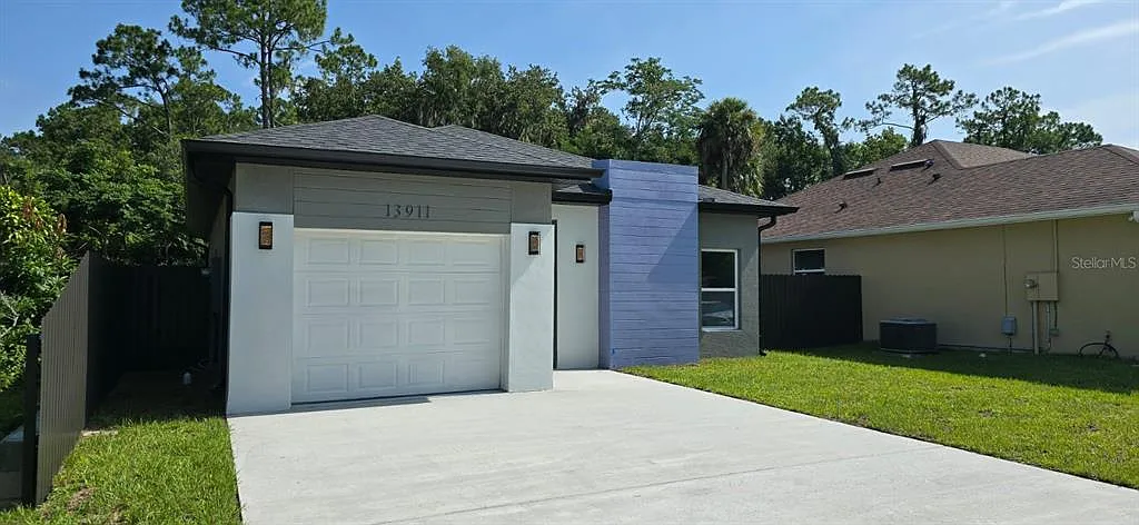 3 bed, 2.0 bath, 1000 sqft, $2,500 — Photo 1