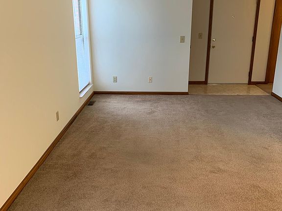 Living Room & Front Door entrance