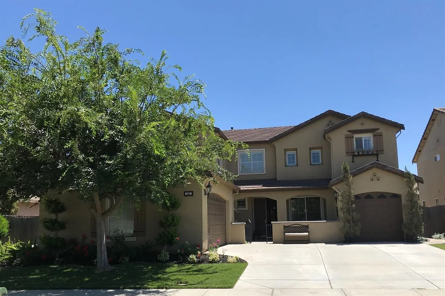 622 E Wind Dr photo 1