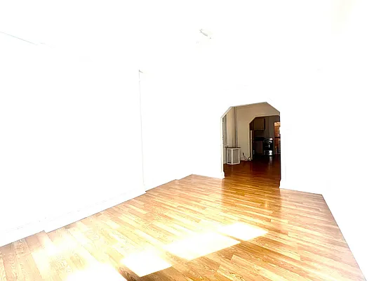 Rented by Nolita Group | media 6