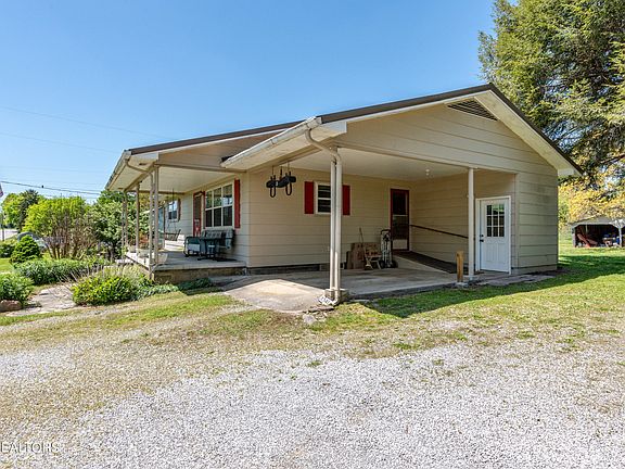 2nd image of 3341 Morganton Rd