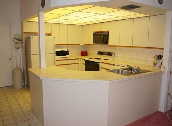 5th image of 104 Coventry Ln