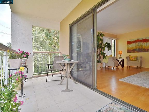5th image of 460 N Civic Dr APT 309
