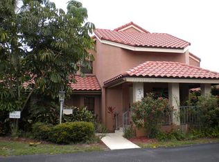 3013 Clark Rd APT 3, Sarasota, FL 34231