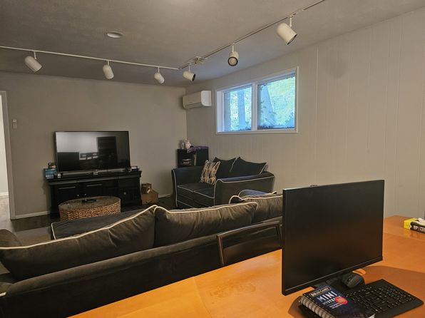 (undisclosed Address)