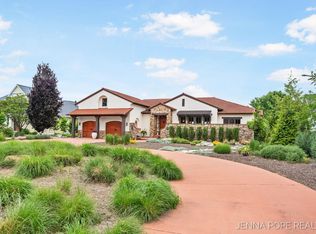 15742 Grand Point Dr, Grand Haven, MI 49417