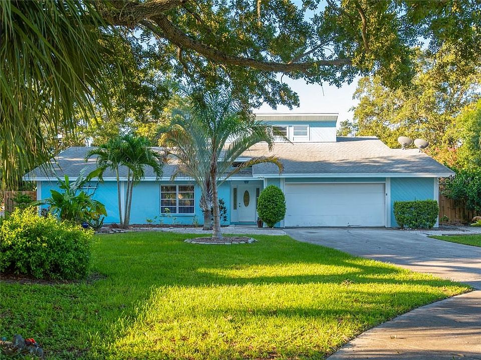 1st image of 828 Alderwood Way