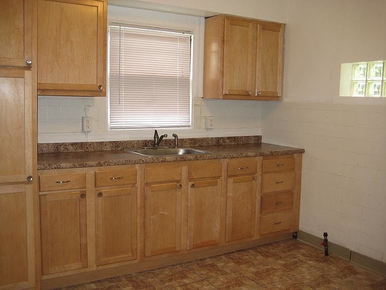 2nd image of 8737 Natural Bridge Rd
