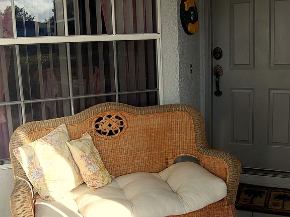 Enclosed front entry