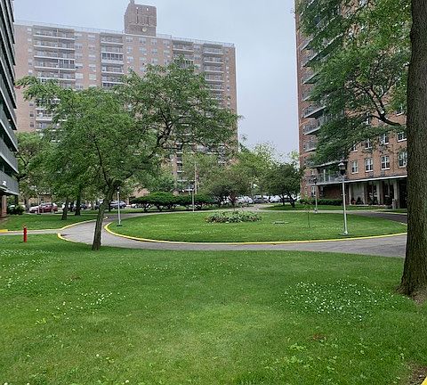 3rd image of 2630 Cropsey Ave APT 10A