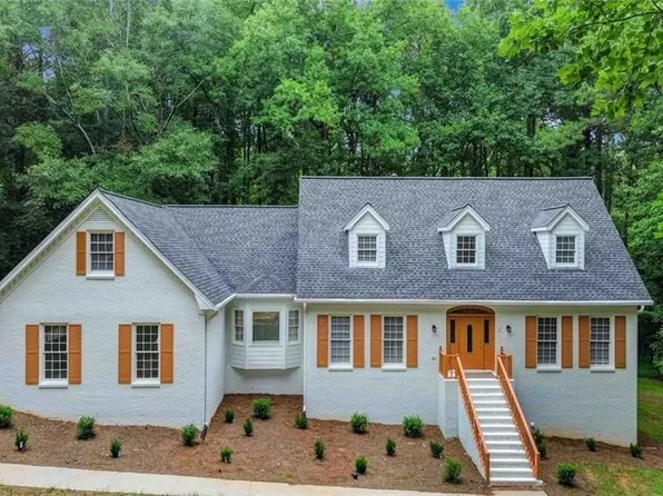 3710 Crossvale Rd, Lithonia, GA 30038