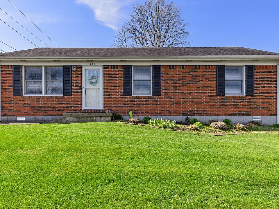 1st image of 704 Hickory Hill Dr