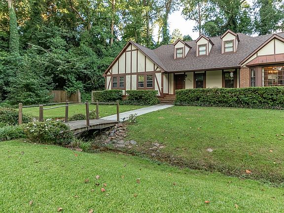 5th image of 2416 Wilkshire Dr